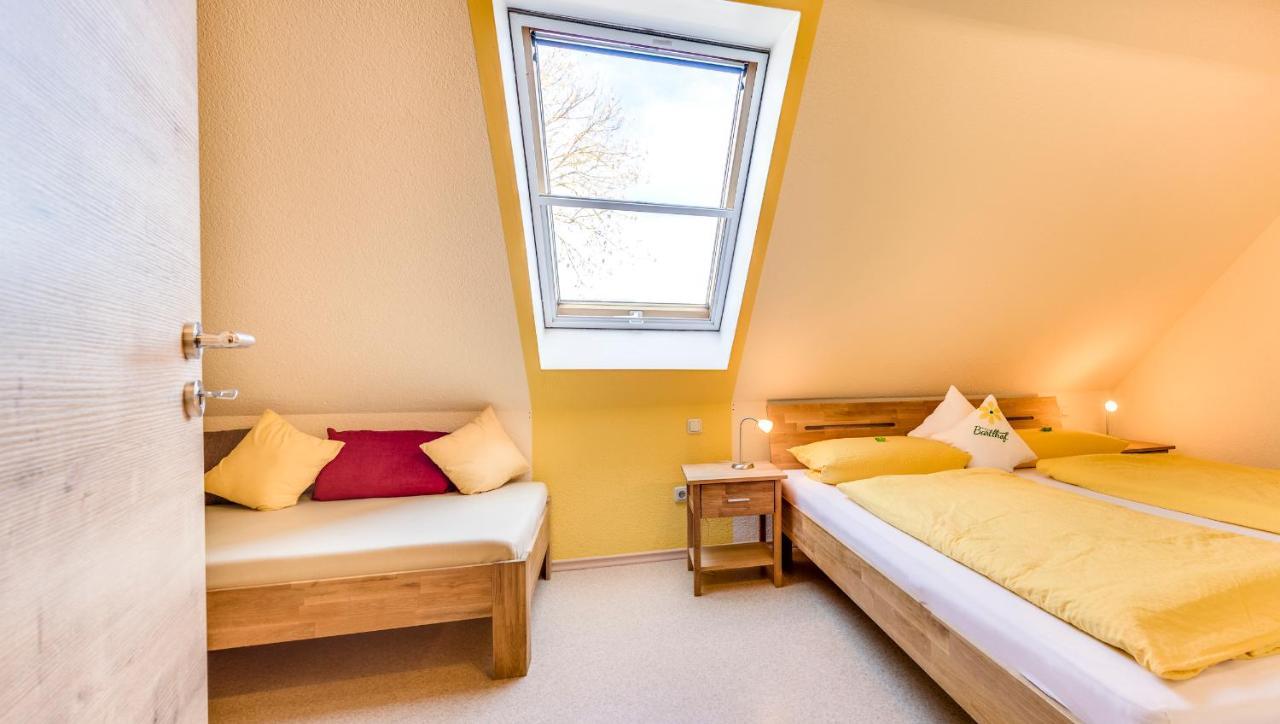Bartlhof-Ferienwohnungen-Zimmer Burglengenfeld Ngoại thất bức ảnh