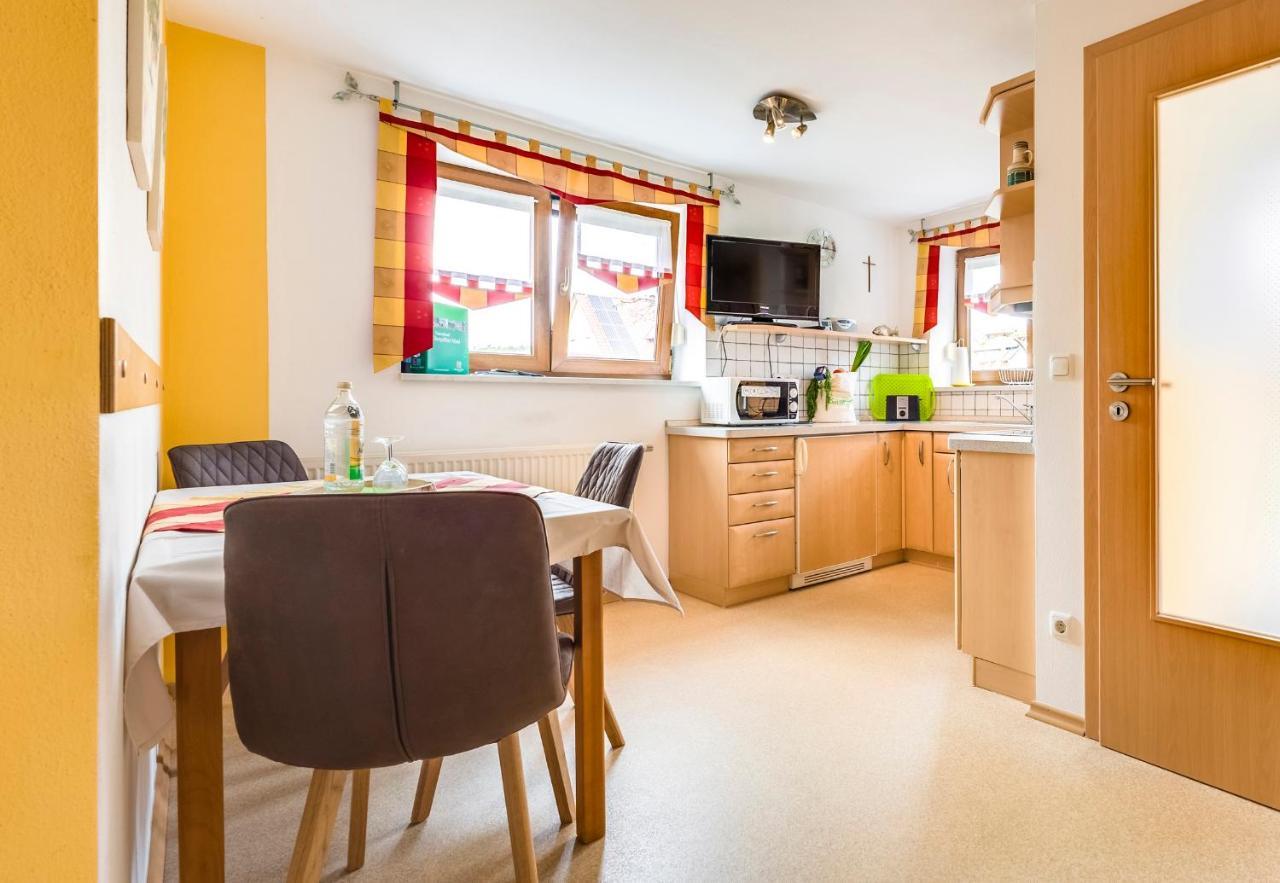 Bartlhof-Ferienwohnungen-Zimmer Burglengenfeld Ngoại thất bức ảnh