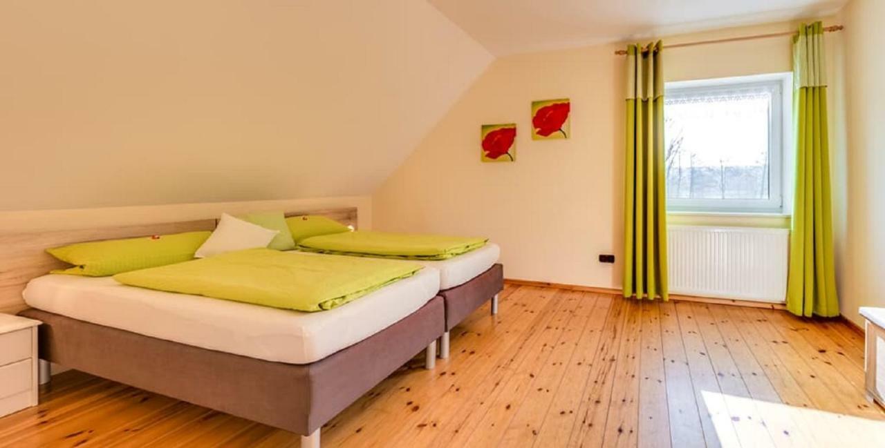 Bartlhof-Ferienwohnungen-Zimmer Burglengenfeld Ngoại thất bức ảnh