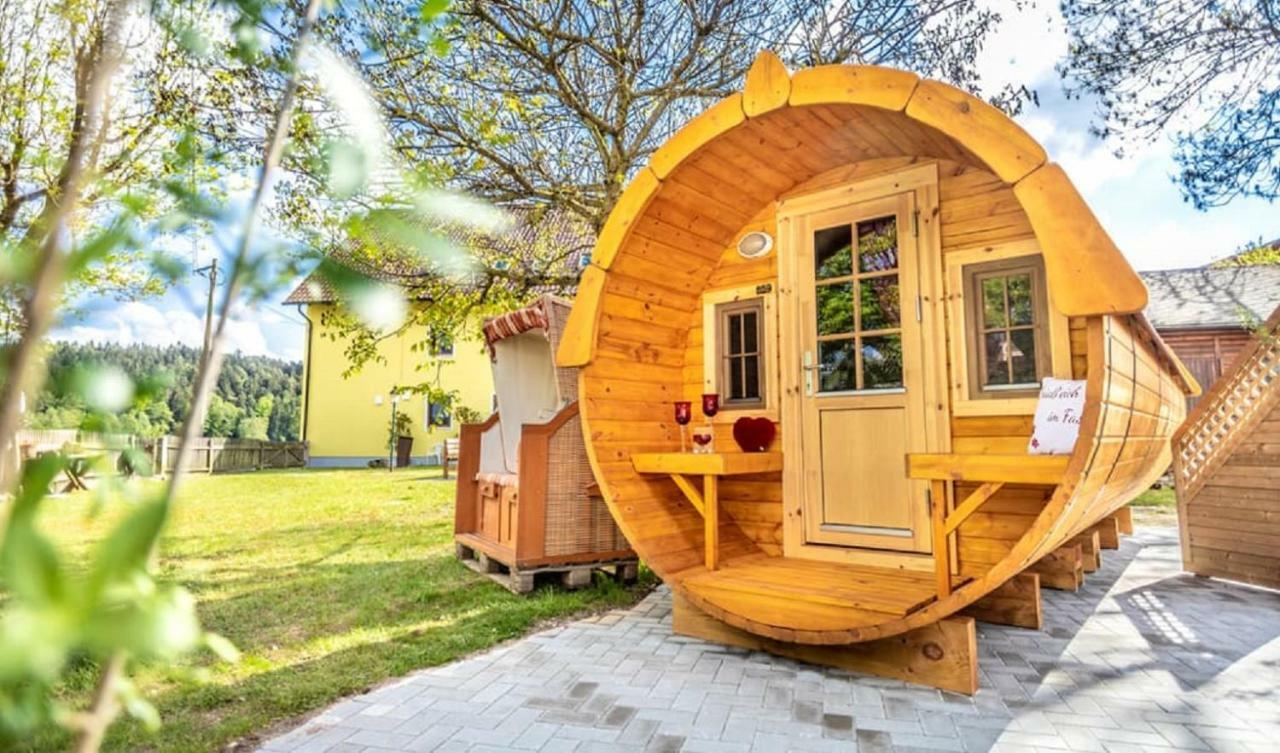 Bartlhof-Ferienwohnungen-Zimmer Burglengenfeld Ngoại thất bức ảnh